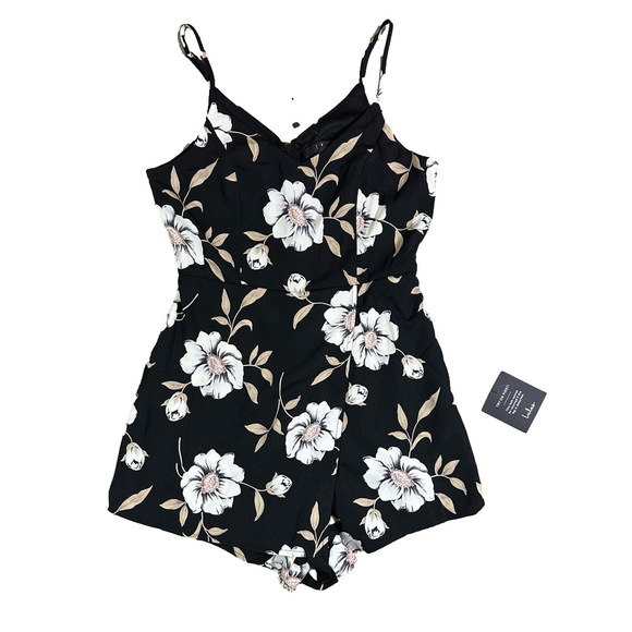 Lulu's Black Romper with Floral Design Size Small - Picture 1 of 6